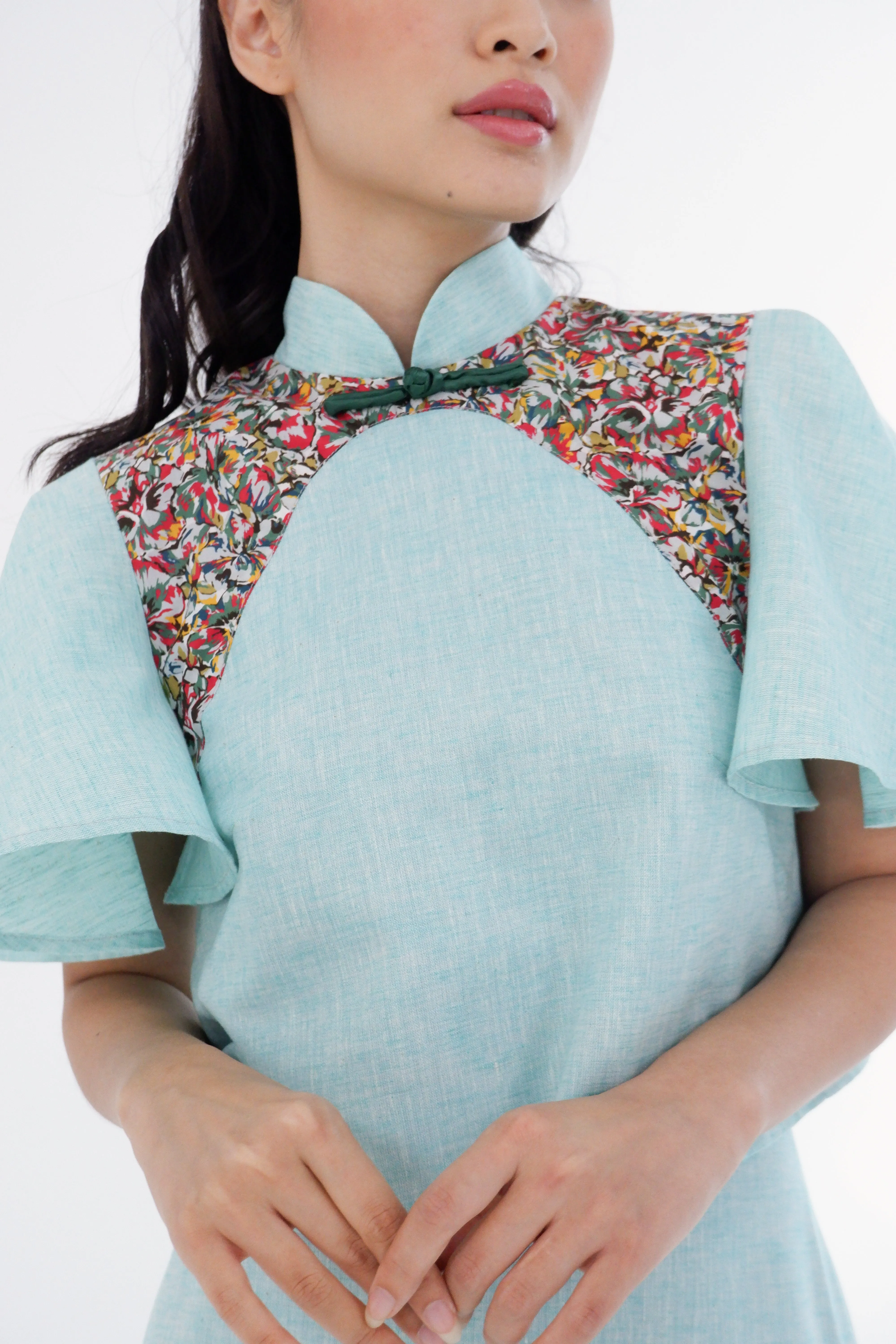 Artic Cotton Linen Cheongsam