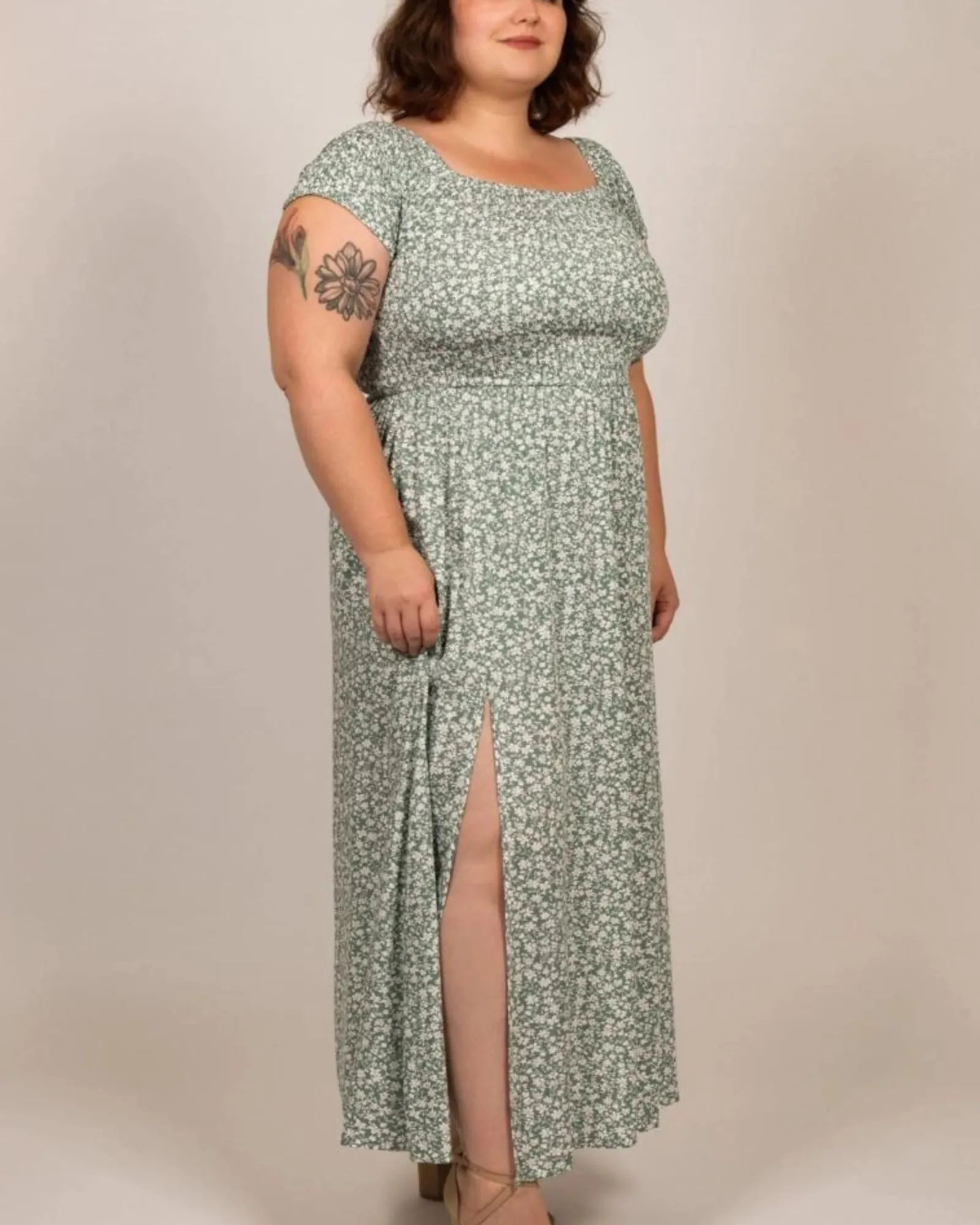 Daphne Midi Dress On-Off Shoulders Side Slit Floral | Green