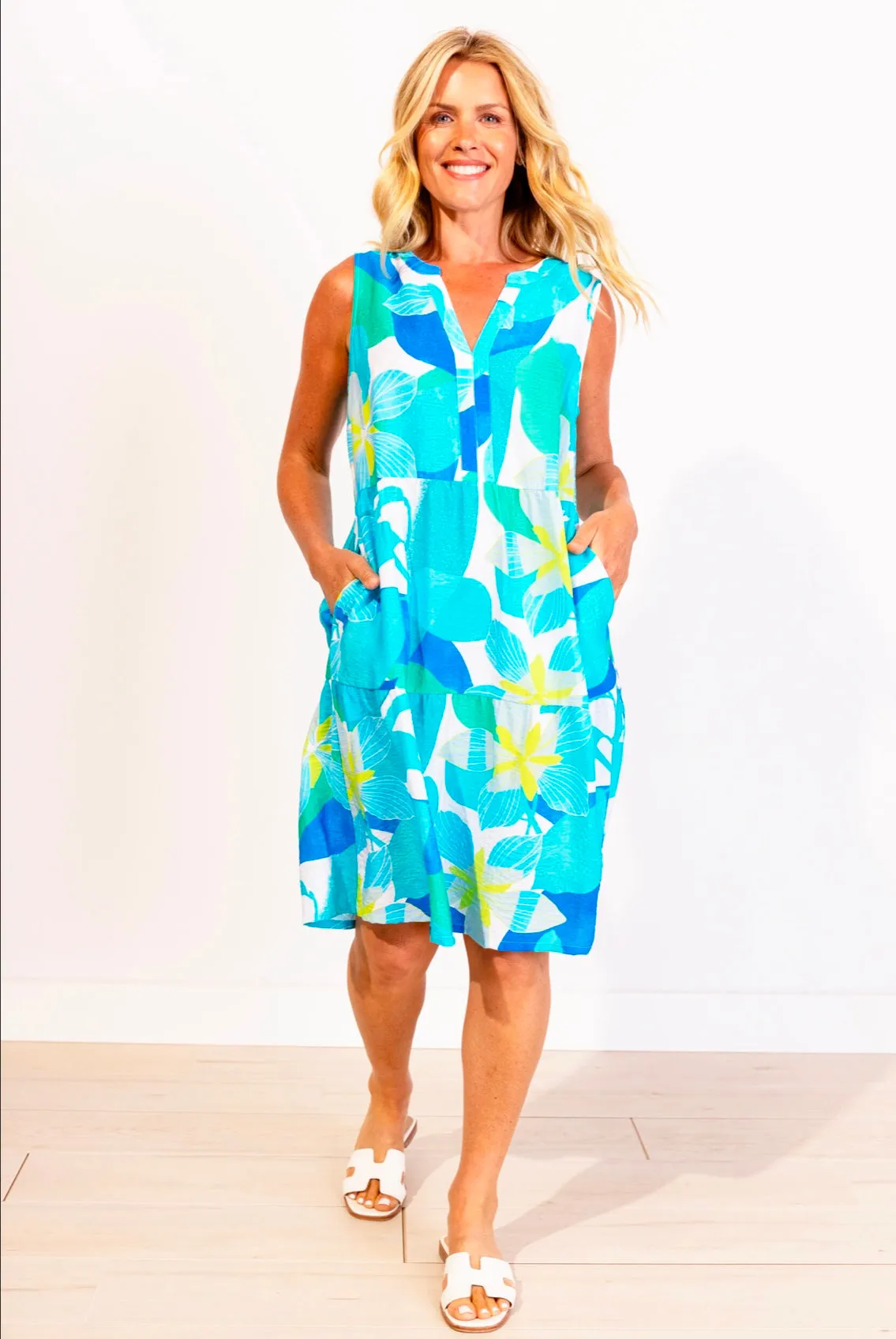 ESCAPE - TROPICAL FLORAL PARADISE DRESS - E85515