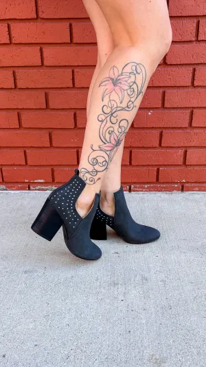Hannah Studded Booties: Grey *SALE*