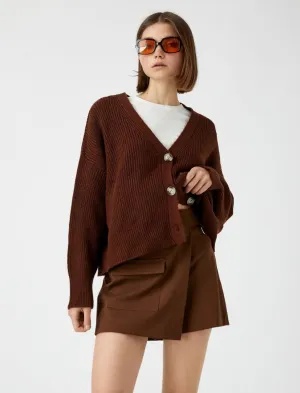 Oversize Crop Cardigan in Brown