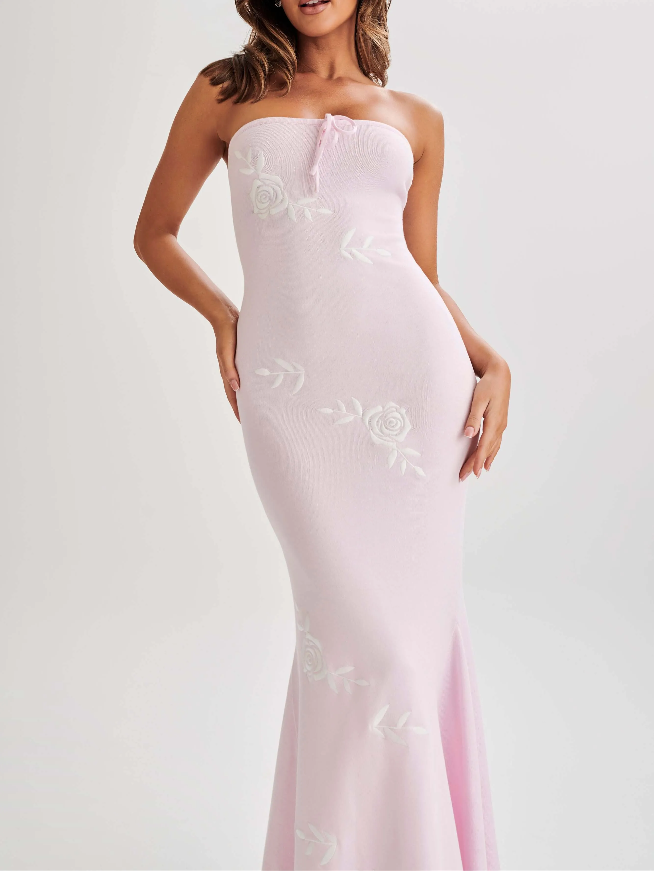 Wenkouban-Christmas Thanksgiving Gift New Year's Eve Dress party look inspos back to school dress  Lorelai Strapless Rose Knit Maxi Dress